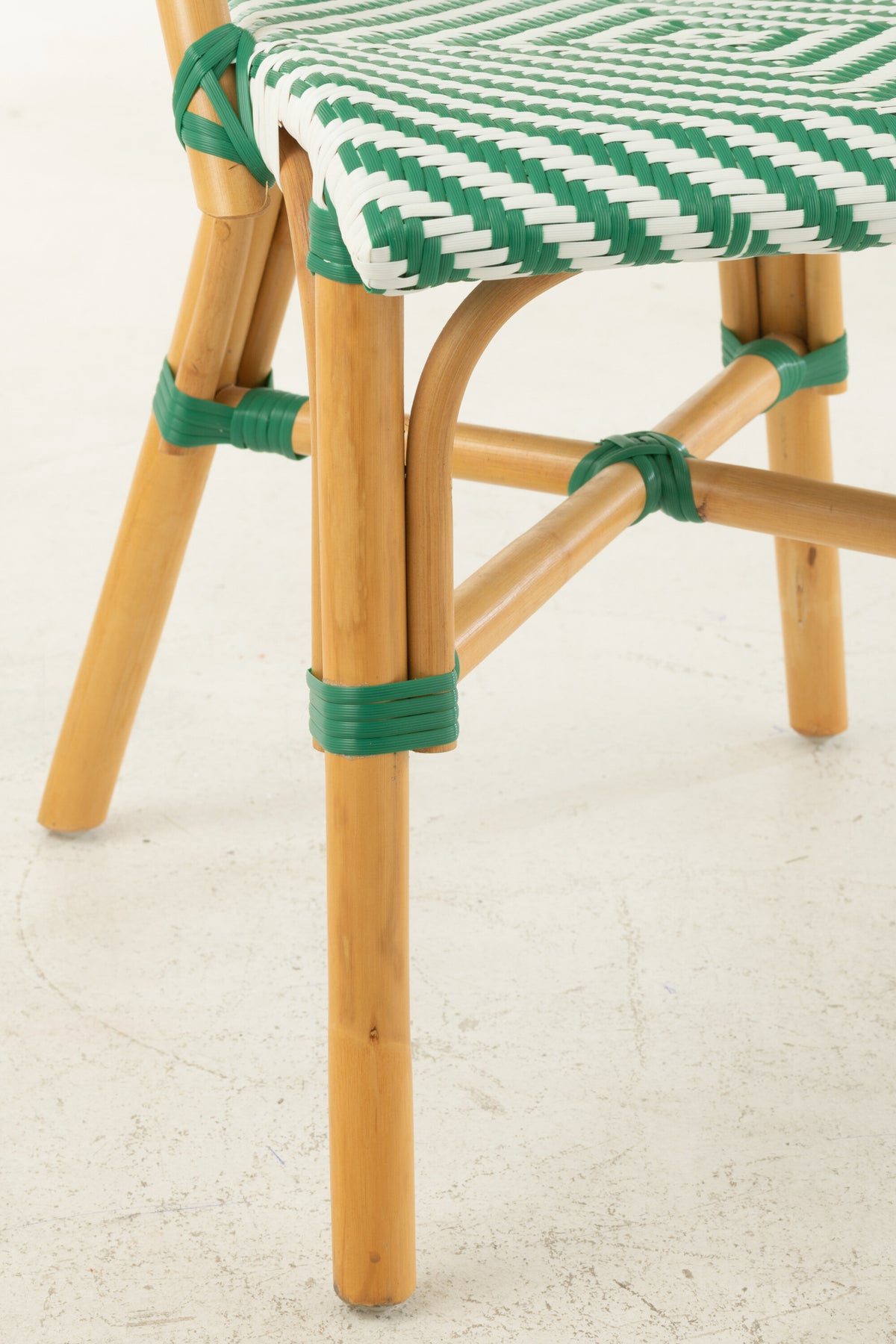 Chair Rattan Dark Green/White J-Line