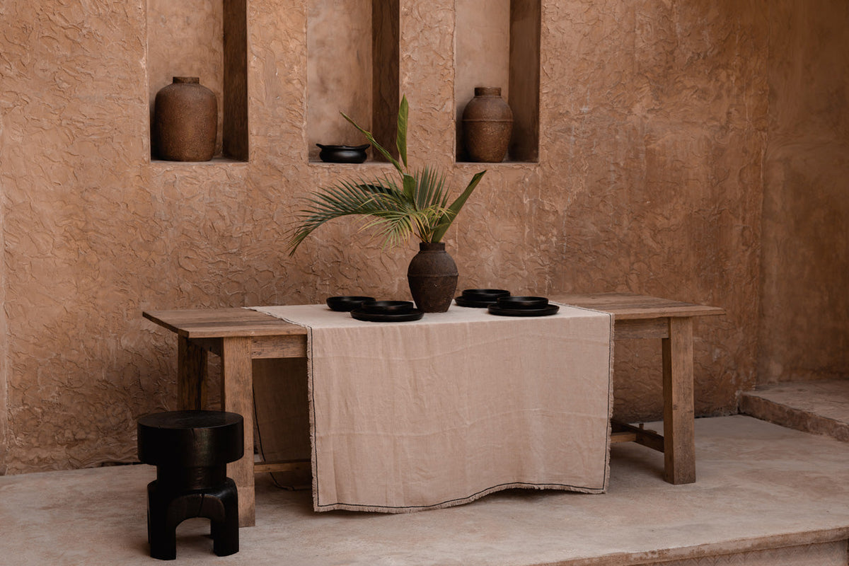 The Squat Spot Stool Black Bazar Bizar