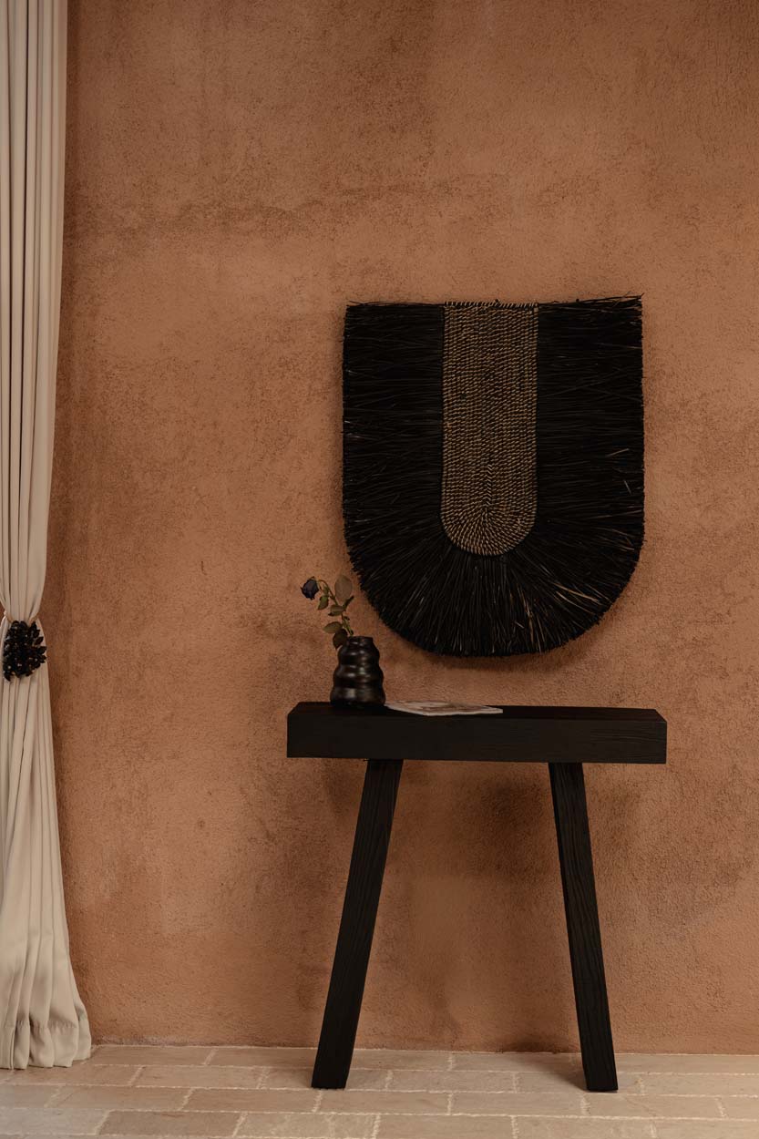 The Stance Console Table Black Bazar Bizarre