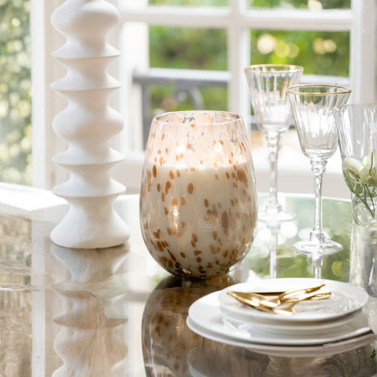 Scented Candle Mia White/Mixed Glass Medium 120 Hours J-Line