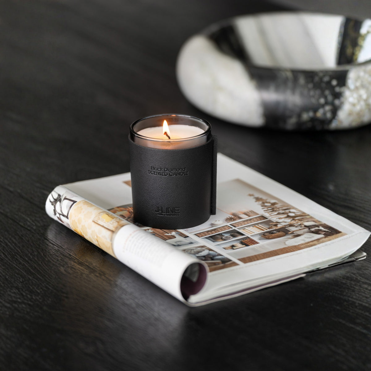 Scented Candle Black Leather 40 Hours
