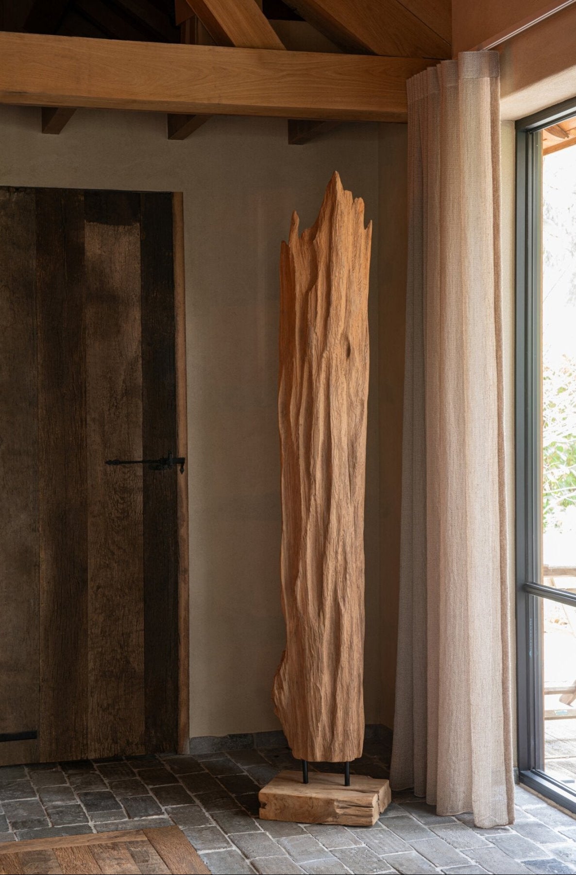 Abstract Sculpture Mira Natural Teak J-Line
