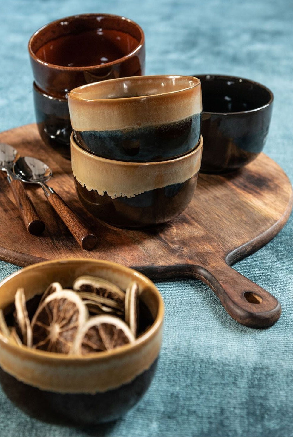 Serving Board Round Wood Dark Brown Large J-Line