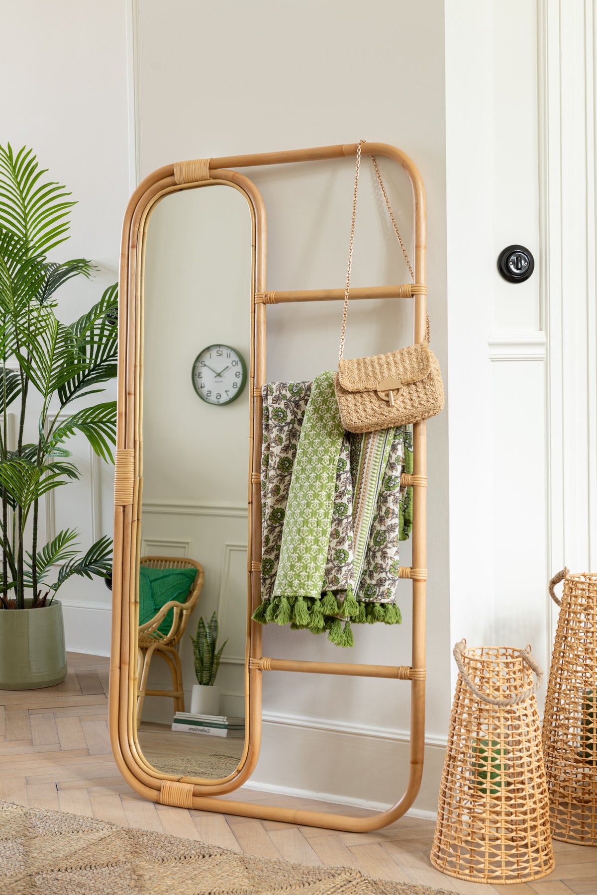 Mirror Ladder Natural Rattan J-Line