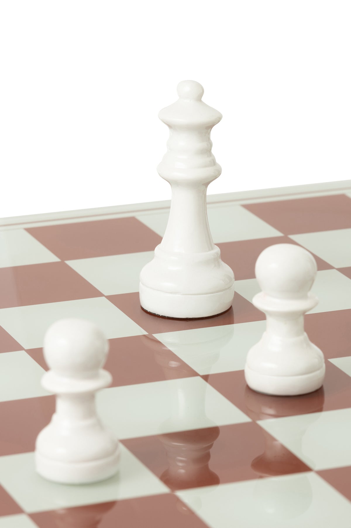 Chess Set Polyresin White/Christmas Red J-Line