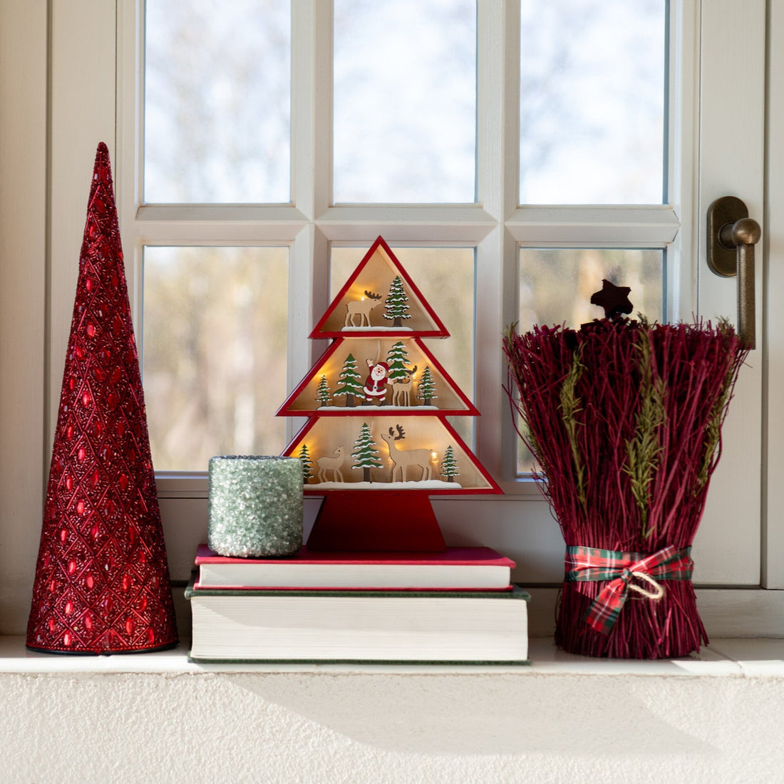 Cone Iron/Beads Christmas Red Set of 3 J-Line
