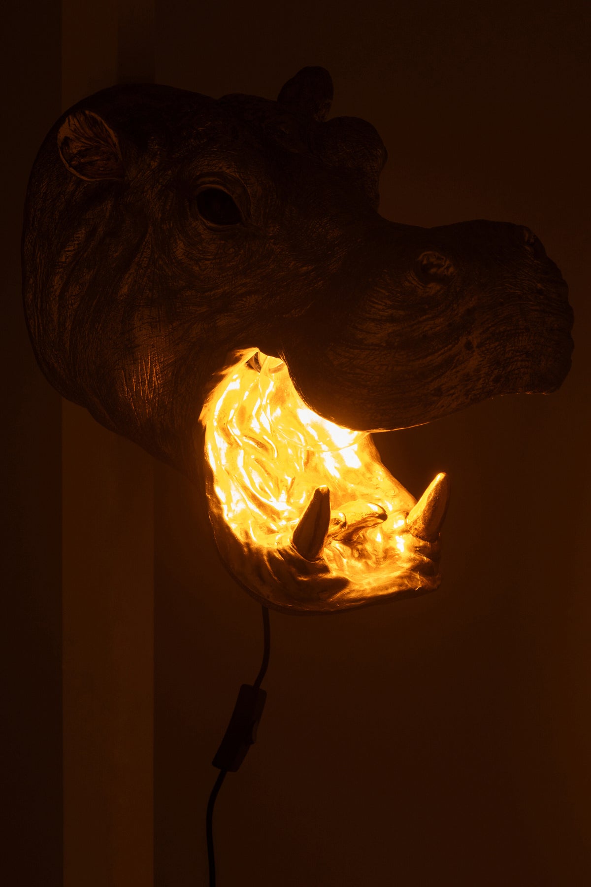 Wall Lamp Hippo Head Resin Gold-Colored J-Line