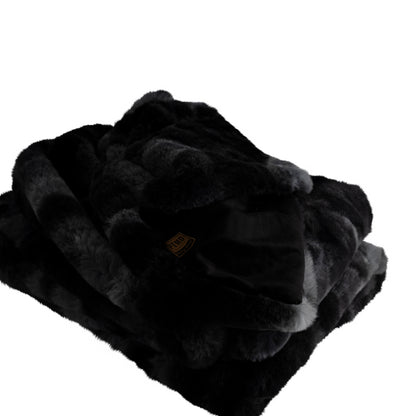 Linde Throw Black Velvet 150x200cm PTMD