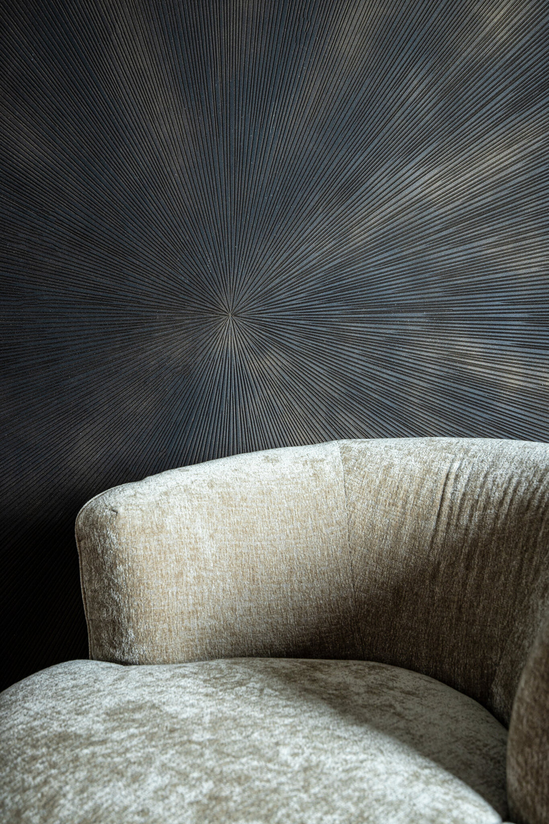 Zapp Round Wall Panel Black MDF with Gold PTMD