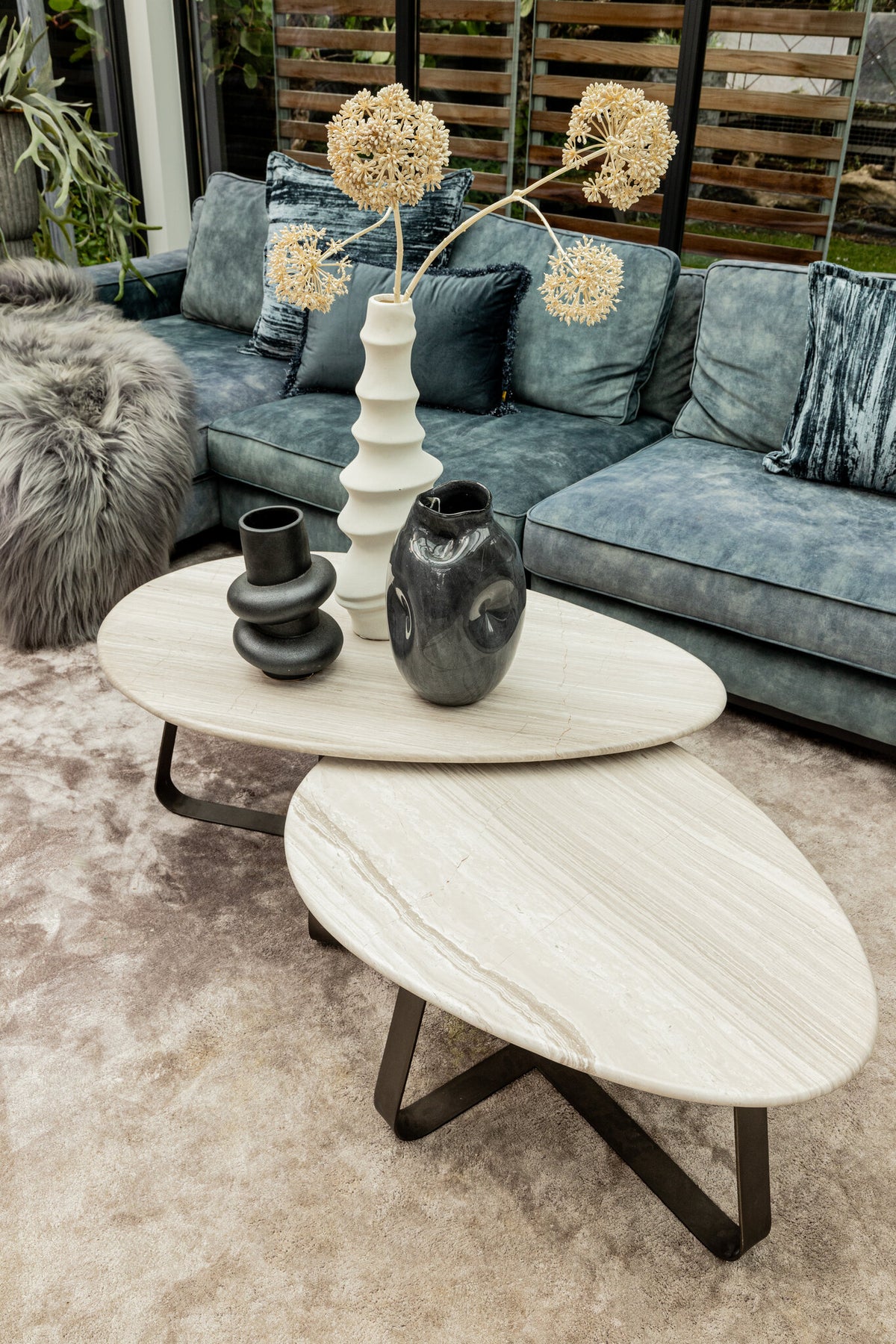Coffee table Muka high dark grey base white marble PTMD