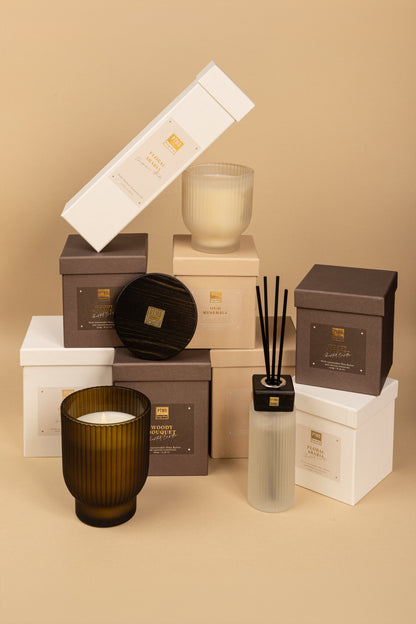 New Elements Woody Bouquet Scented Candle 380g L PTMD