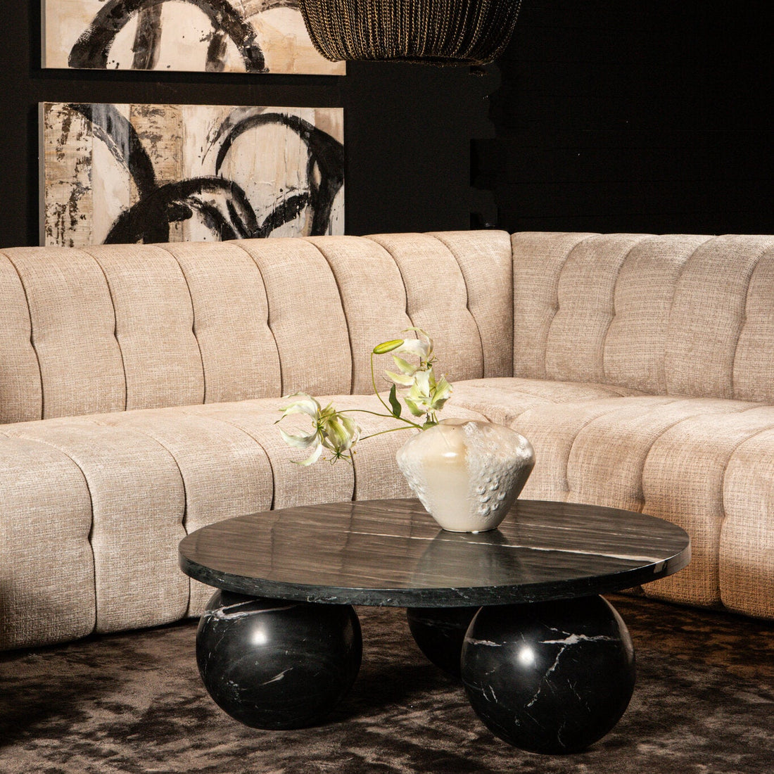 Diro Black Marble Coffee Table Round with Bulbous Legs PTMD