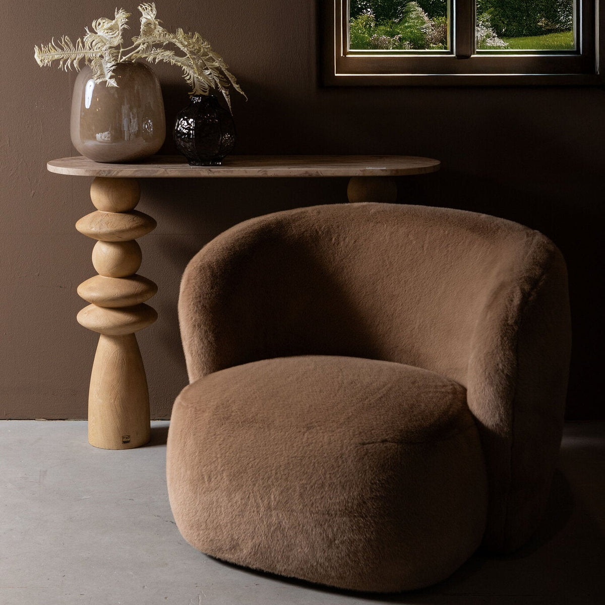 Armchair Aphrodite Mocha Fur PTMD