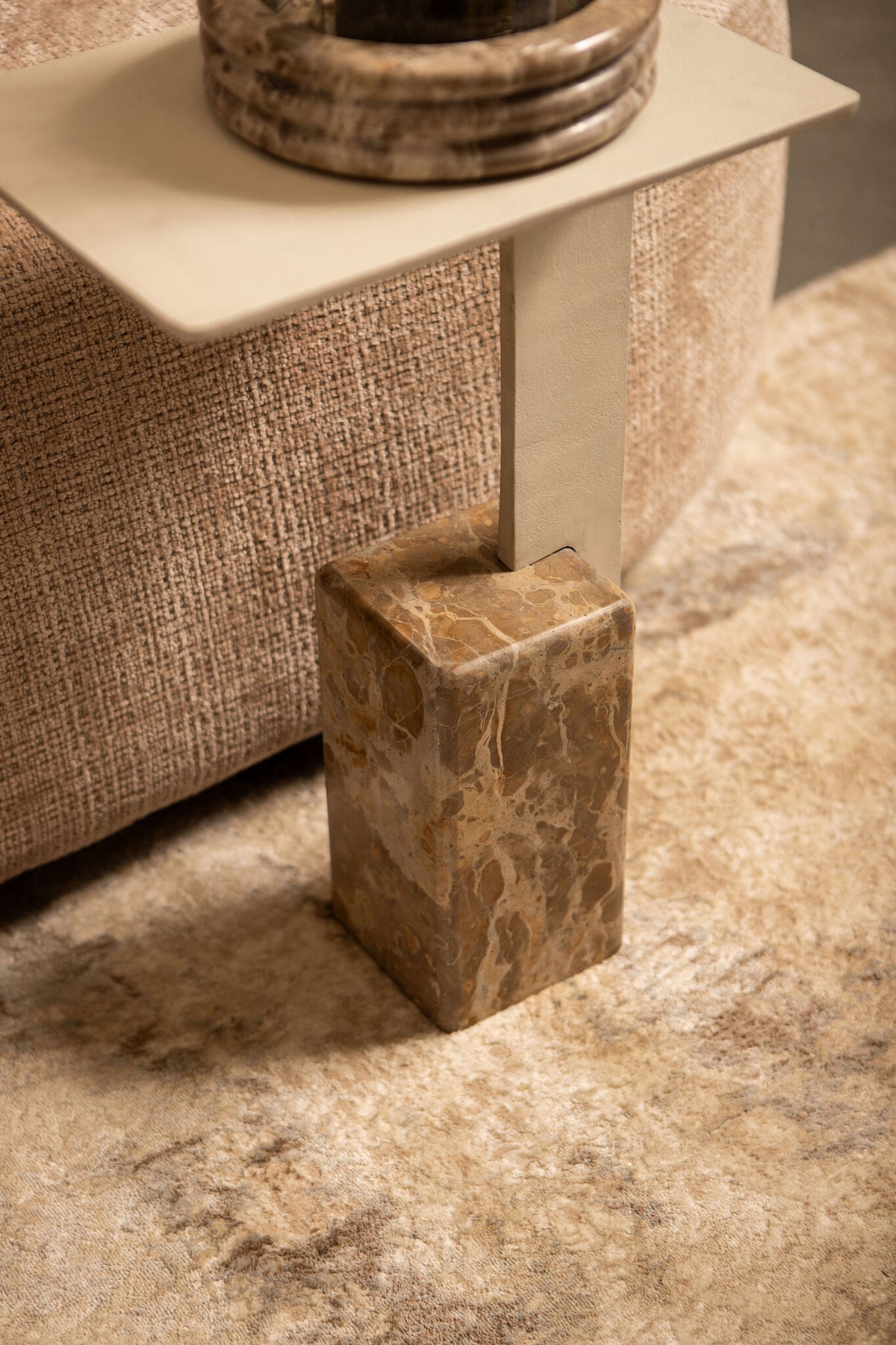 Side table Ebe Beige Marble Rectangular PTMD