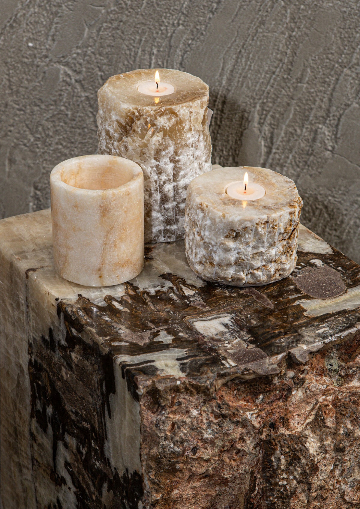 Keydan Natural Onyx Lapis Block Table with rough side PTMD