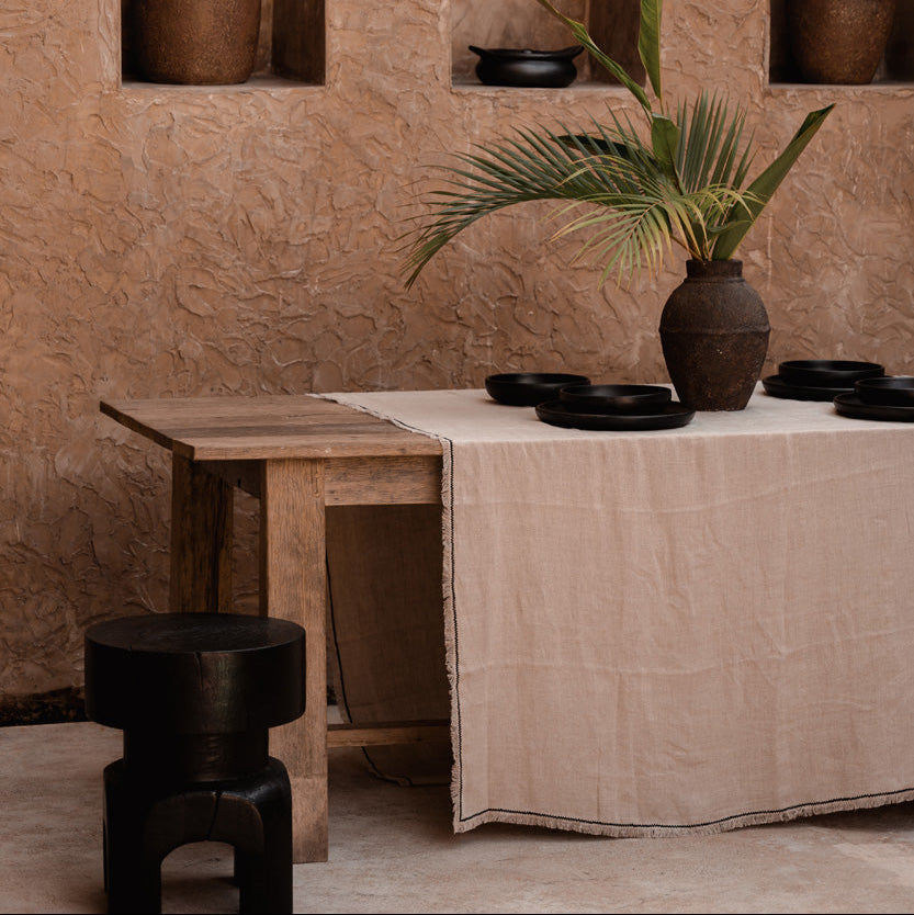 The Squat Spot Stool Black Bazar Bizar