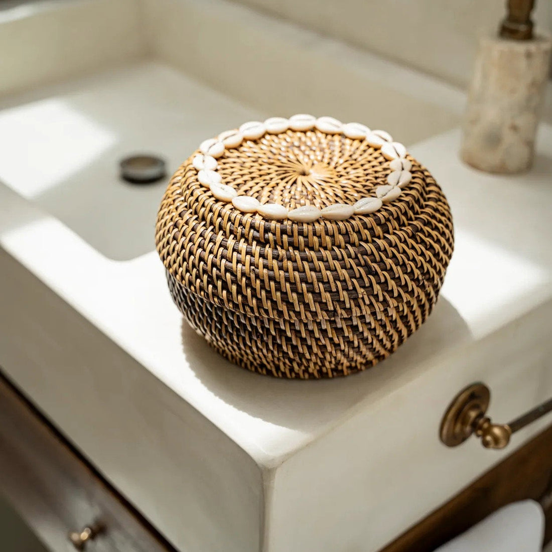 The Colonial Peek-a-Boo Basket Natural Small Brown Bazar Bizar
