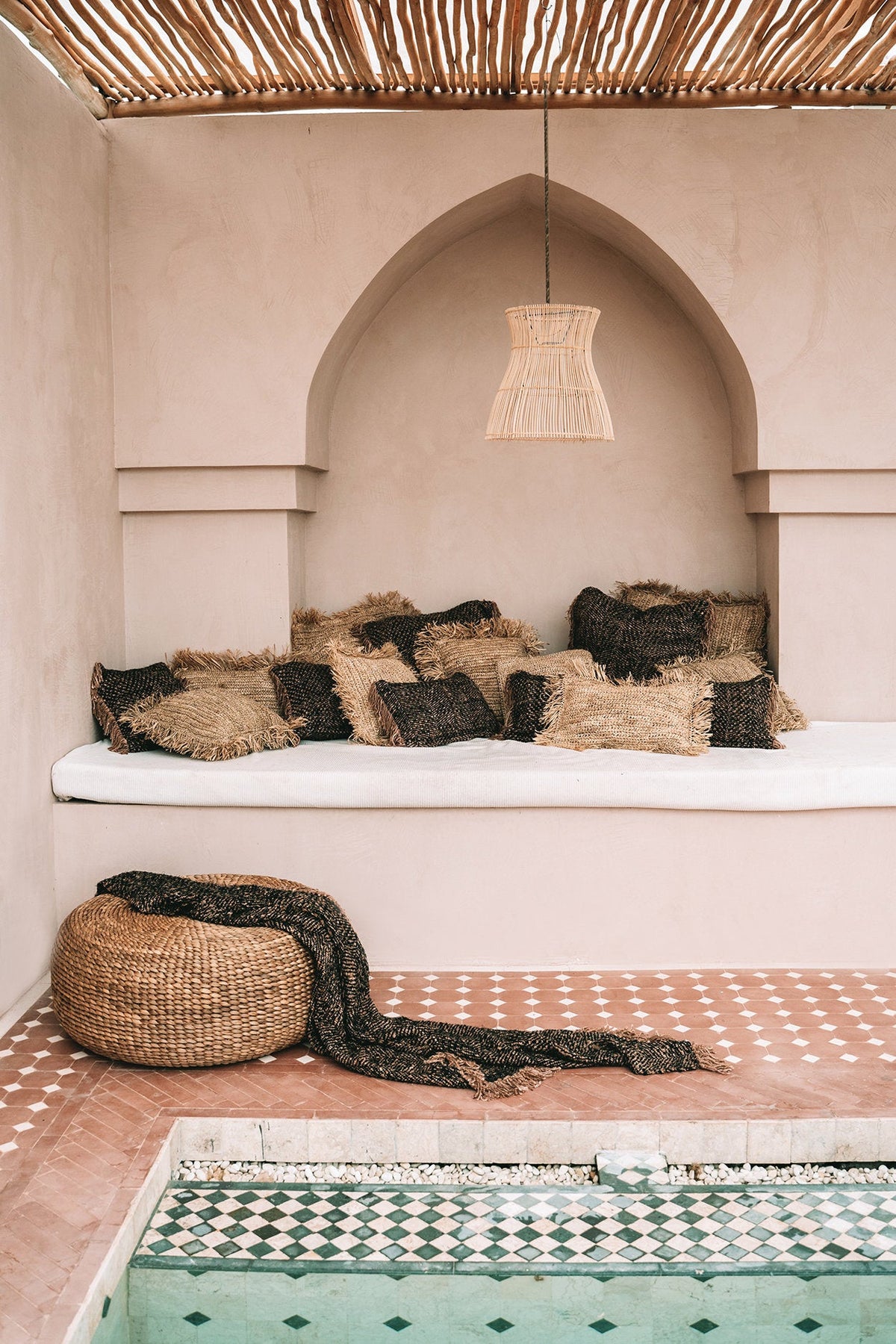 The Hyacinth Pouf - Natural - M Bazar Bizar