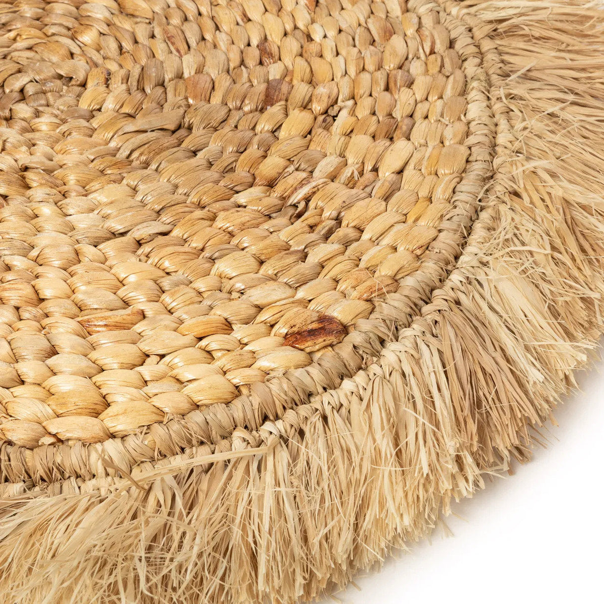 The Water Hyacinth Raffia Placemat - Natural Bazar Bizarre