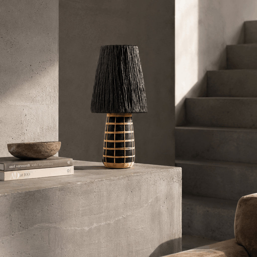 The Naxos Table Lamp - Black Natural Bazar Bizarre
