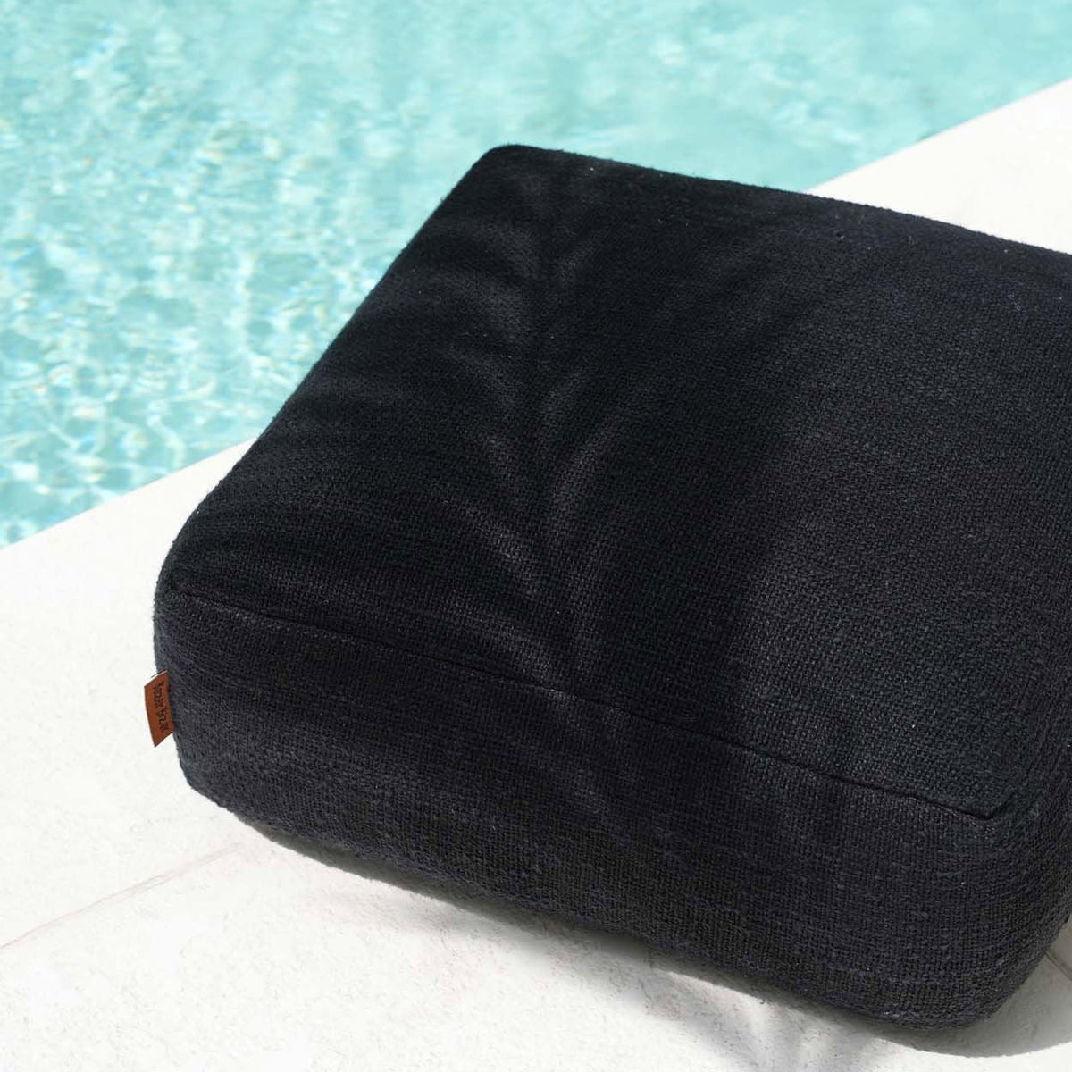 The Comfy Pouf Black Bazar Bizar