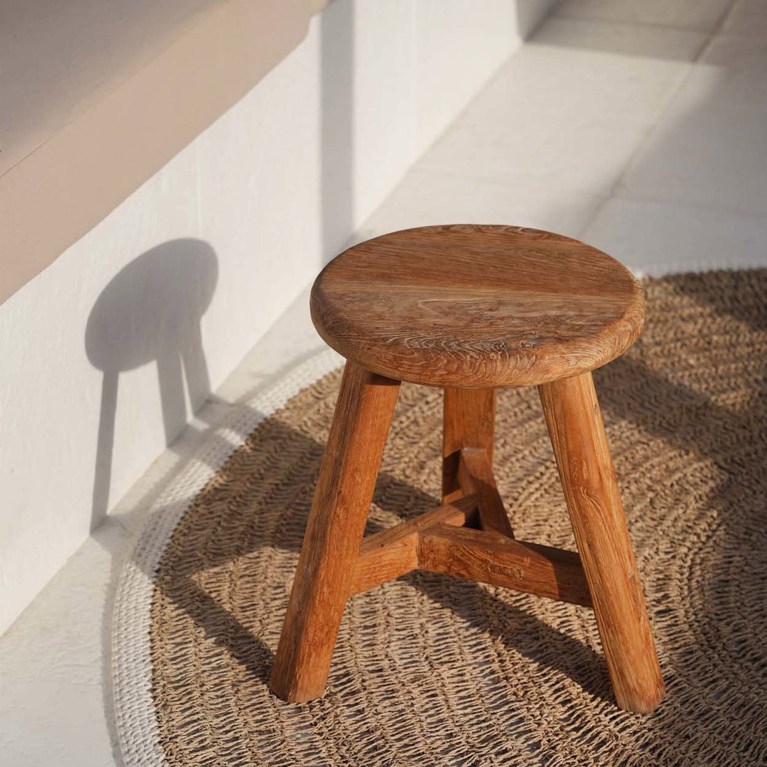 The Noguchi Stool Bazar Bizar