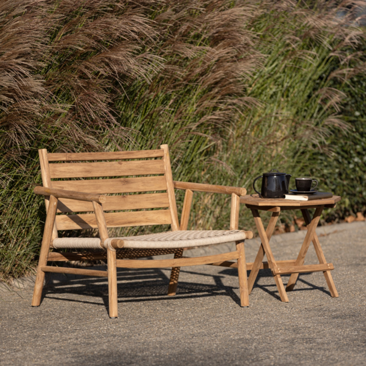 MUST Living Outdoor Armchair Ono