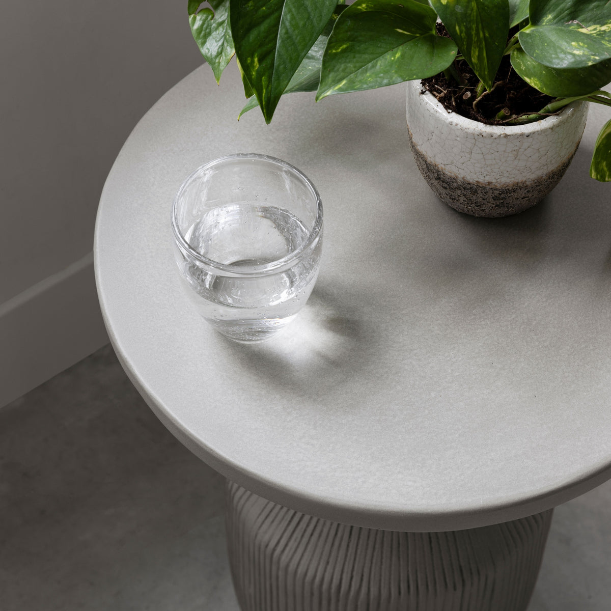 MUST Living Side Table Flora Olive