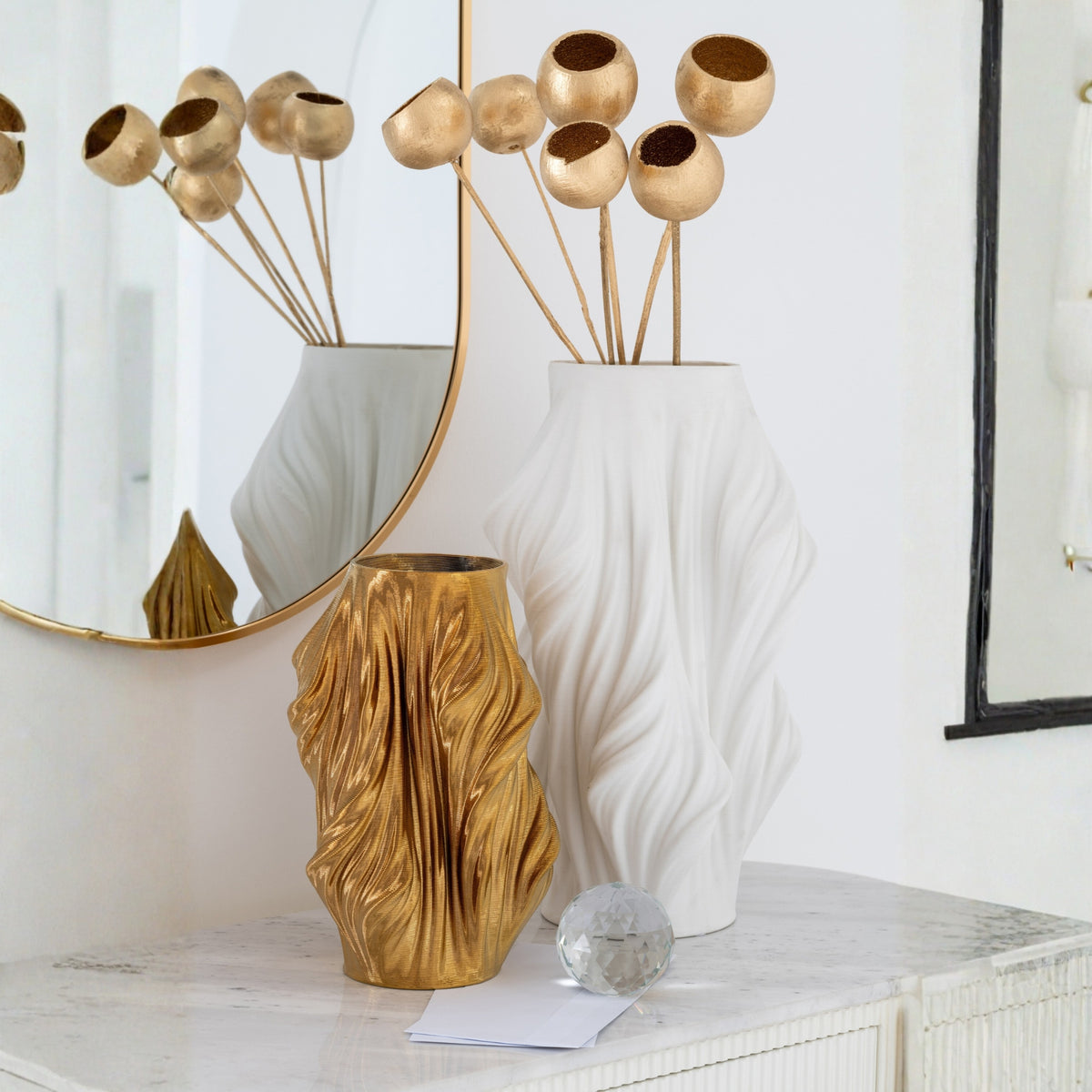 Vase 3D Printed Irregular Porcelain Gold-Colored Small J-Line