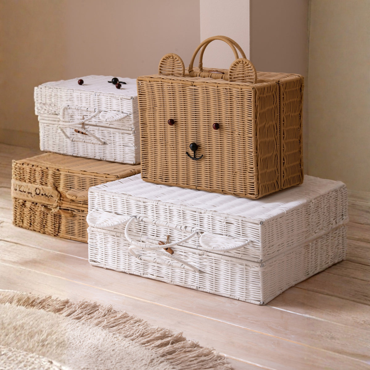 Storage Trunk Plastic White Small J-Line