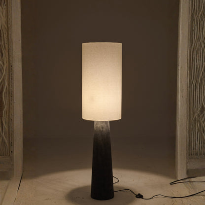 Floor lamp Ava Fiberglass Black/White Medium J-Line
