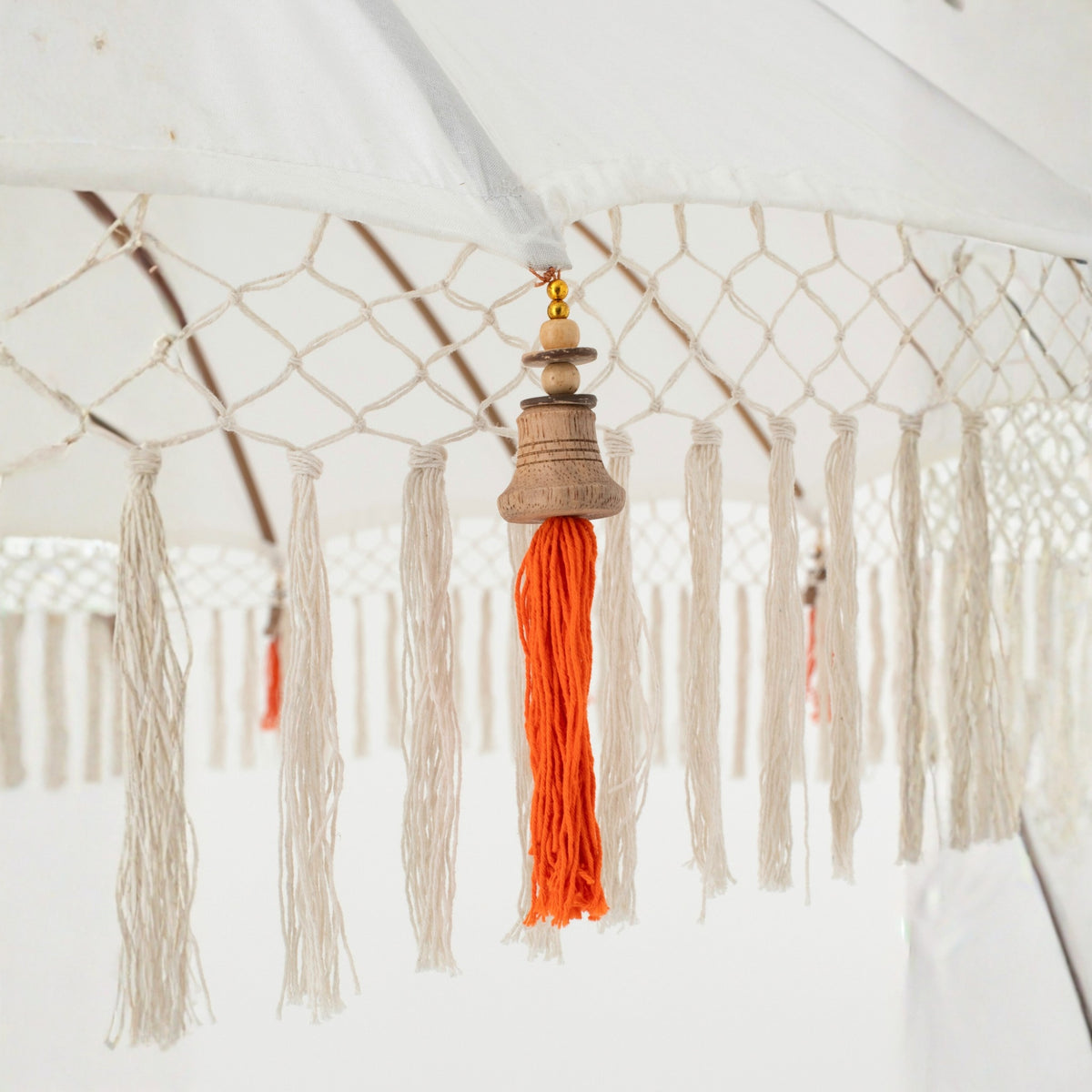 Flavie Wood/Cotton Ecru/Orange J-Line Parasol