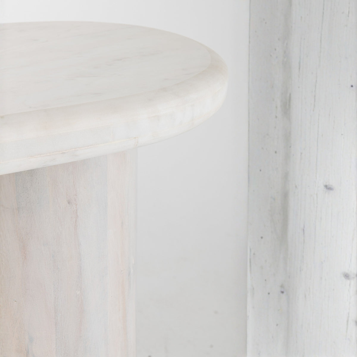 Console Marble Off-White J-Line