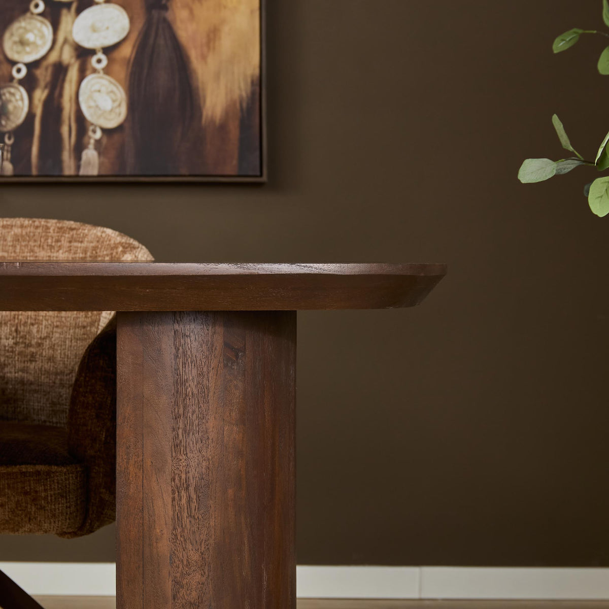 Maré Mango Wood Dining Table Brown 240cm Starfurn