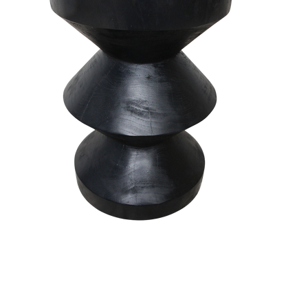 Forma side table Rizo black Raw Materials