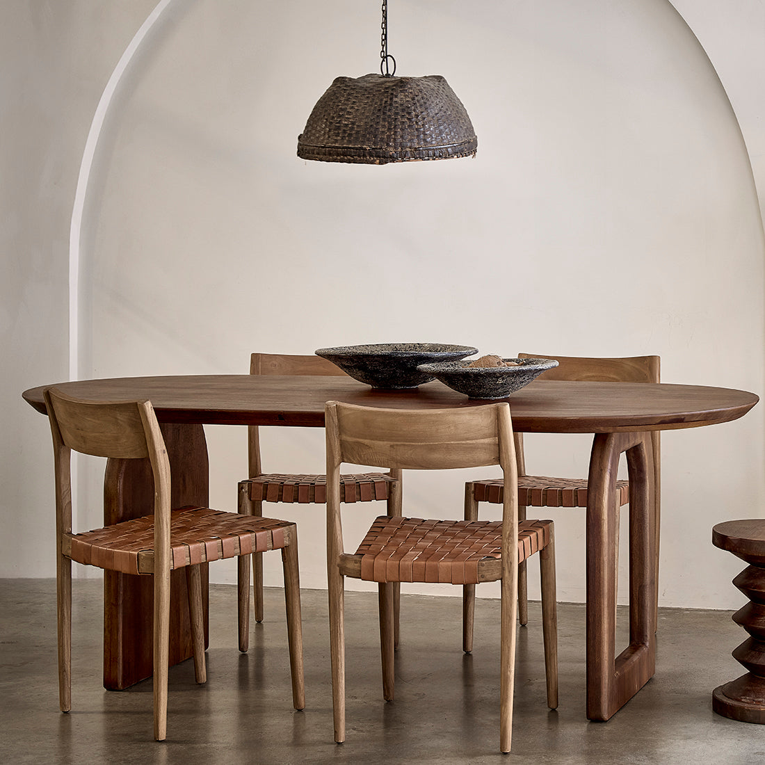 Bullnose Dining Table Mix brown 240cm Raw Materials