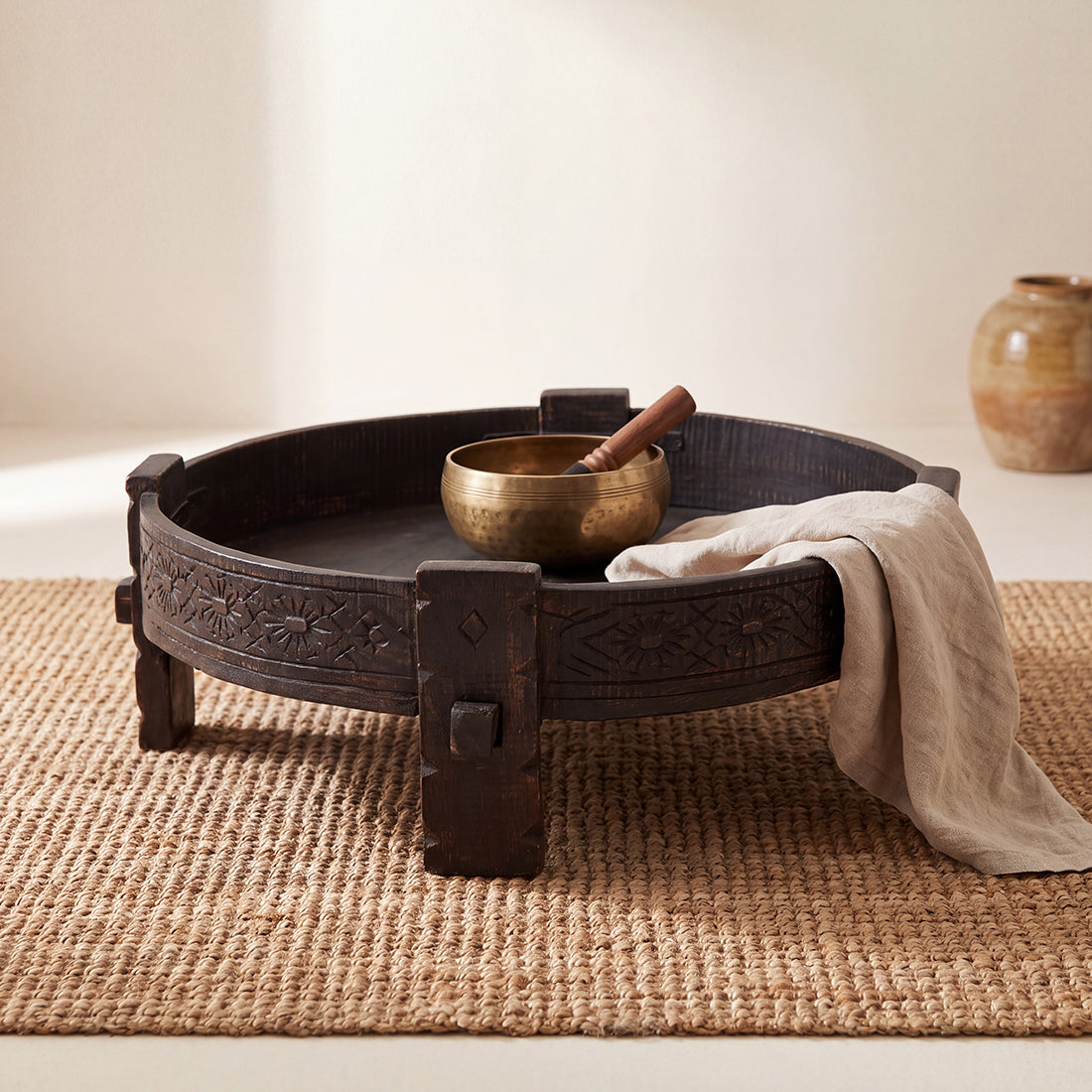Side table Grinder Black Raw Materials