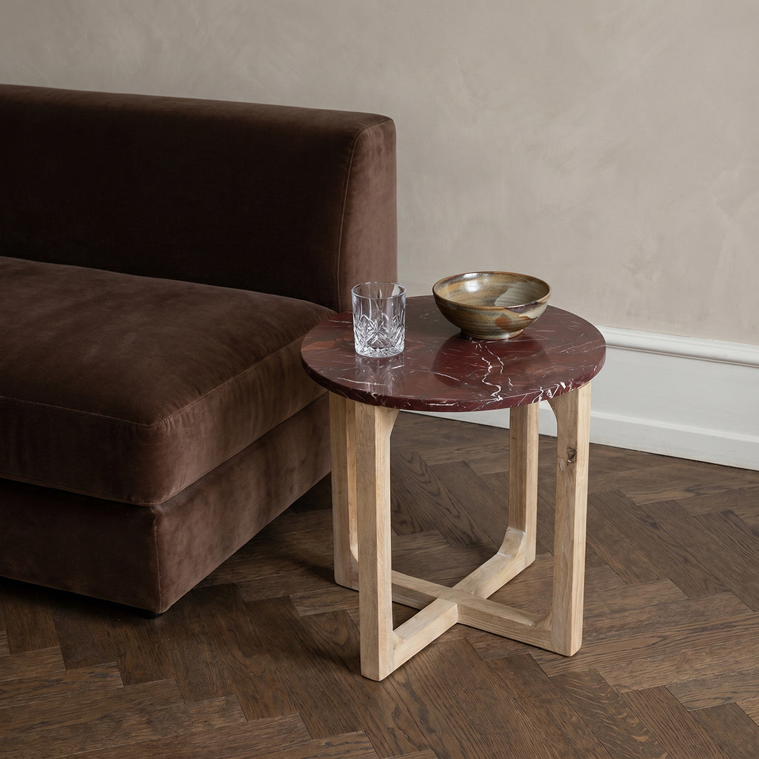 Marble side table round ‘Cherry’ Raw Materials