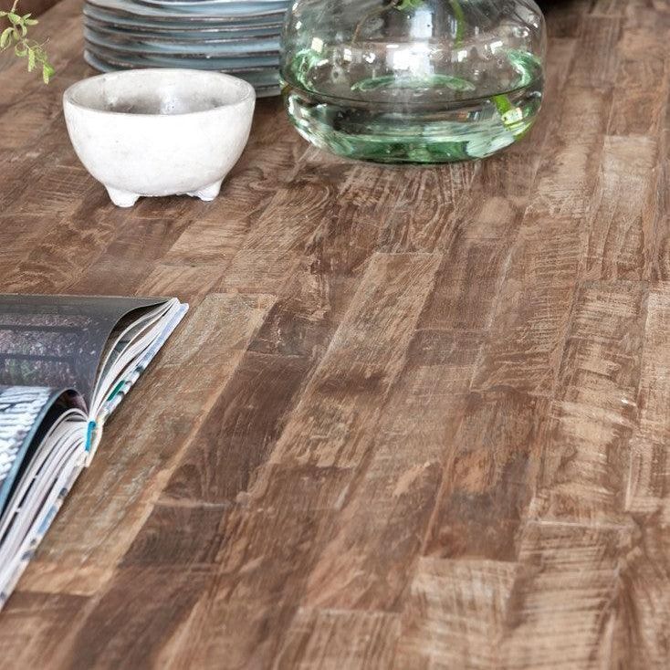 Eetkamertafel Timeless Tracks 175cm naturel teakhout in interieur