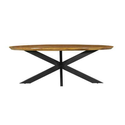 Eettafel Brandy van Starfurn vanuit een andere hoek, ovaal blad van 180 cm