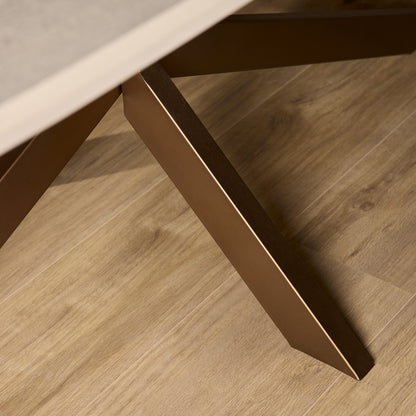 Eettafel Madison Zand van Starfurn detail van de houtnerf in de zandkleurige finish