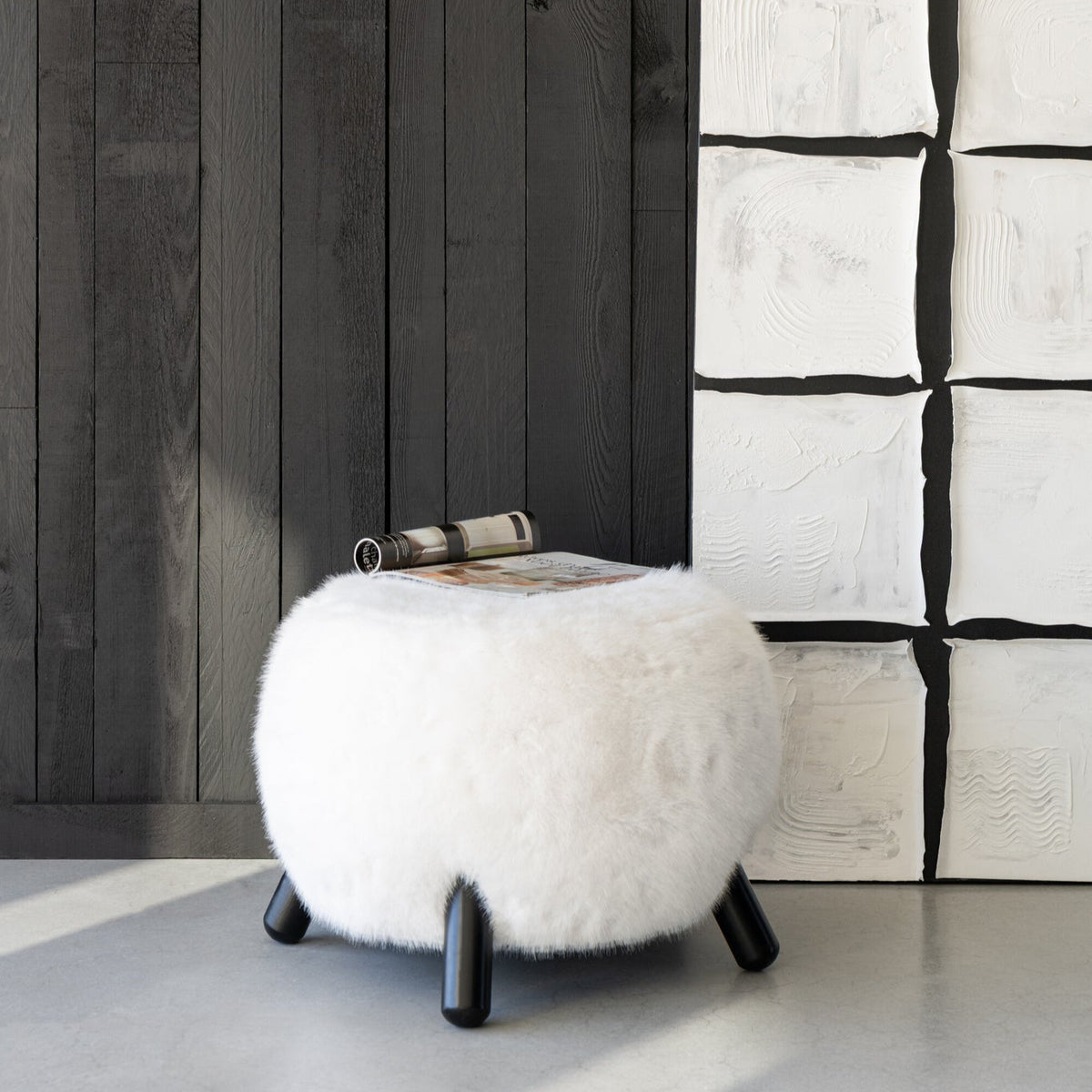 White Stool with Wooden Legs and Soft Fur Look J-Line