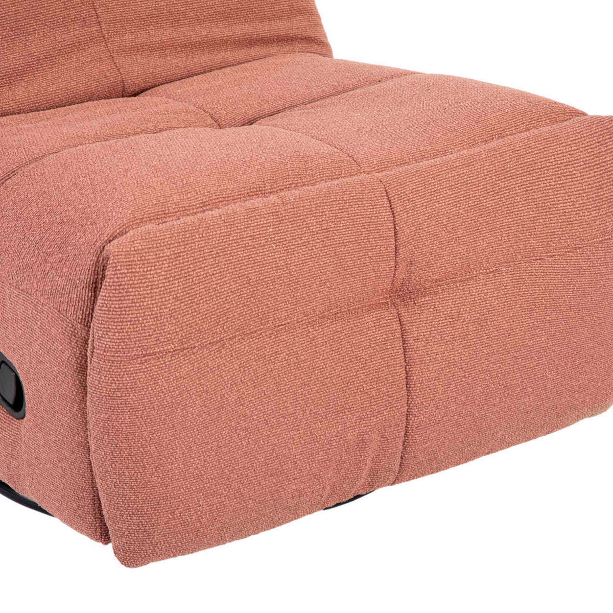 Relaxfauteuil Lazy van Starfurn in roze stof, vooraanzicht met voetsteun uitgeklapt