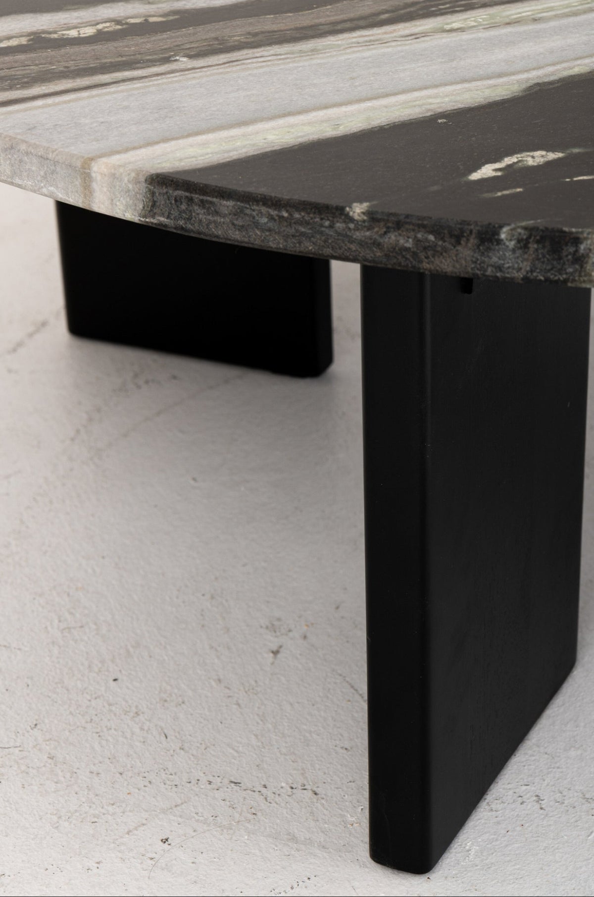 Coffee Table Mathilde Marble Black/Grey J-Line